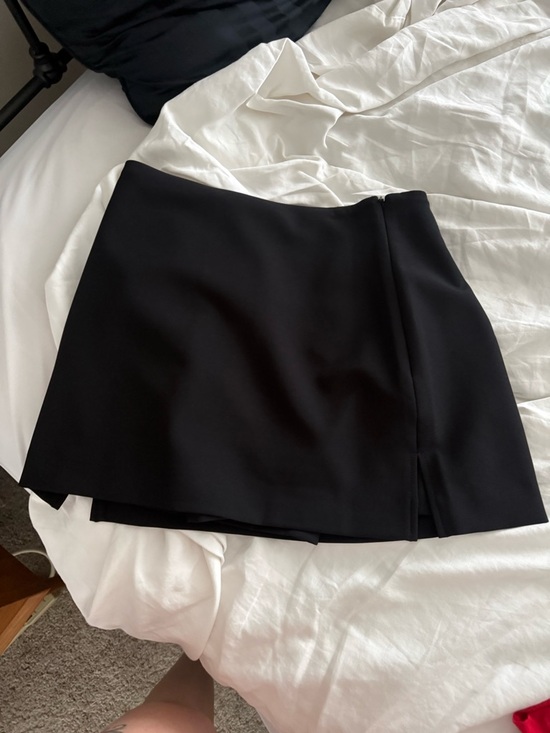 Express Dresses & Skirts - Brand new Express Black Mini Skirt with shorts built in